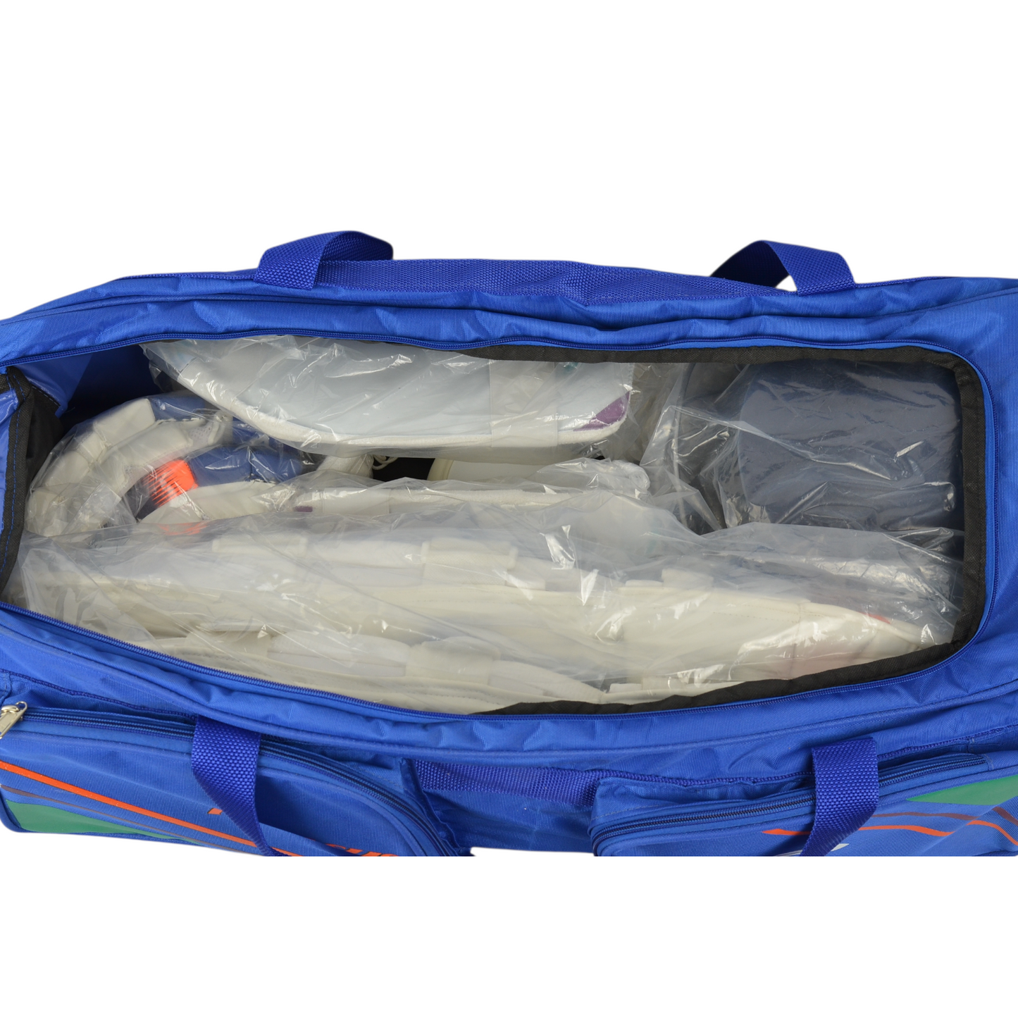 CHAMP Junior Cricket Set with Wheelie Bag